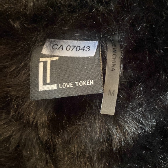 Faux Pas Vest - Picture 2 of 5